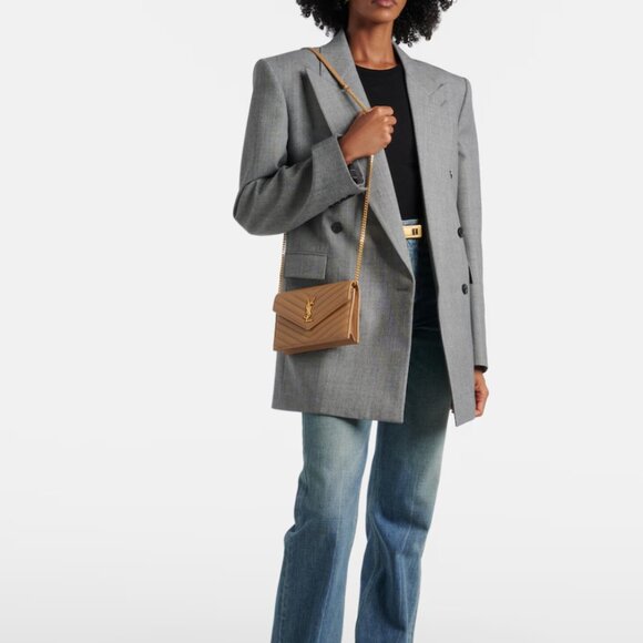 Saint Laurent Cassandre Envelope Chain Wallet in Grain de Poudre leathe - Picture 12 of 12